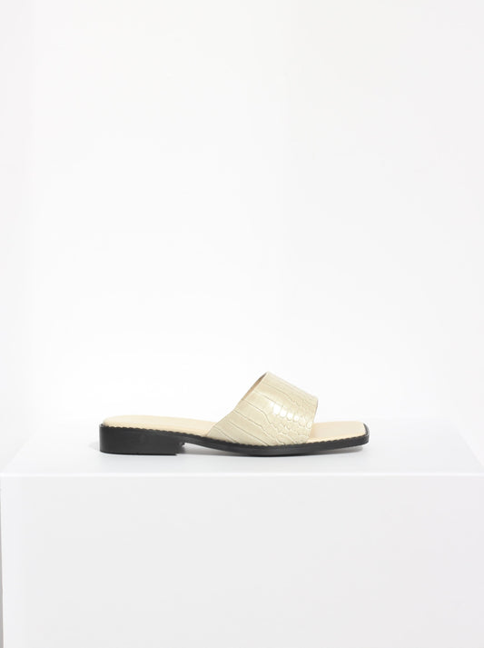 ROMI Sandal, Cream Croc